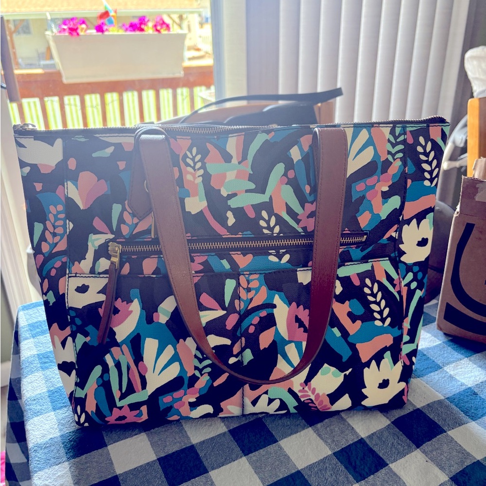 Fossil Tote 🏝️